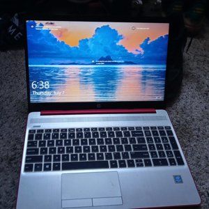 BRAND NEW HP LAPTOP